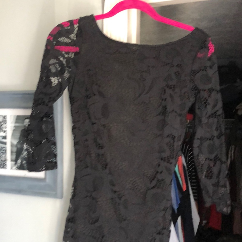 Lulu’s Black lace dress